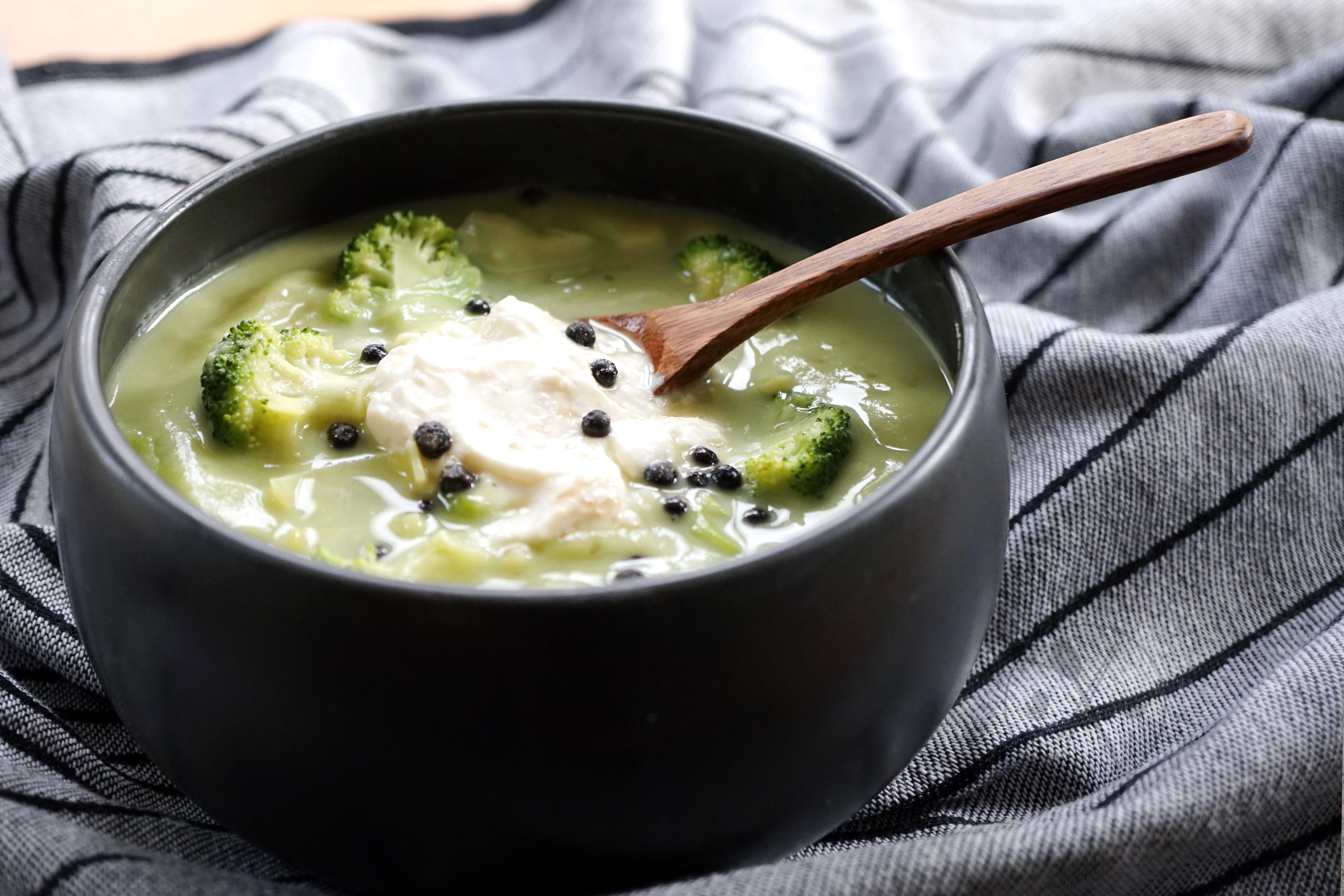 Low-Carb Brokkoli-Suppe